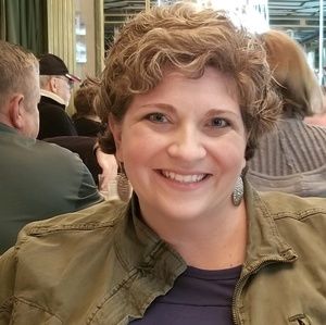 Meet your Posher, Brooke